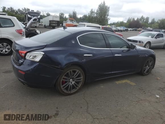 ✅ 2015 Maserati Ghibli • VIN: ZAM57XSA0F1129869 • Лот: 61414685. Опубликован ранее на Copart с пробегом 62 382 миль. Бесплатный доступ к архиву аукционных продаж из США и подробный отчёт об истории автомобиля на DreamBid. Изображение 3.