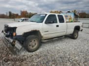 ✅ 2003 Chevrolet Silverado 2500HD LS • VIN: 1GCHK29G03E128139 • Lot: 77231524. Wystawiony na Copart z przebiegiem 160 026 mil. Bezpłatny archiwum sprzedaży aukcyjnych z USA i szczegółowy raport historii pojazdu na DreamBid. Zdjęcie 1.
