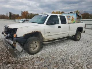 ✅ 2003 Chevrolet Silverado 2500HD LS • VIN: 1GCHK29G03E128139 • Lot: 77231524. Wystawiony na Copart z przebiegiem 160 026 mil. Bezpłatny archiwum sprzedaży aukcyjnych z USA i szczegółowy raport historii pojazdu na DreamBid. Zdjęcie 1.