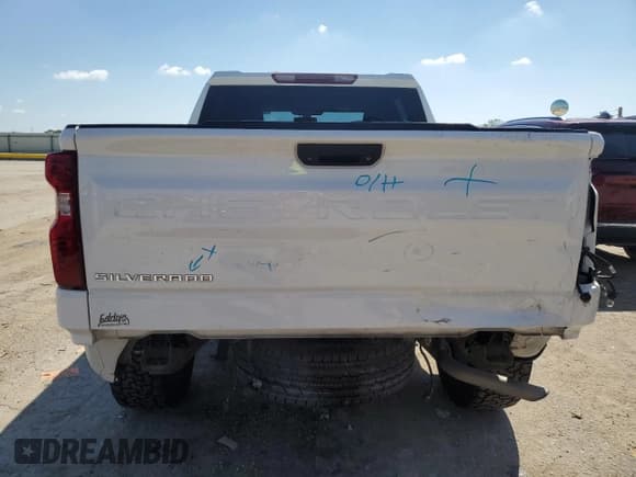 ✅ 2019 Chevrolet Silverado 1500 Work Truck • VIN: 1GCPWAEH2KZ418205 • Lot: 69665385. Wystawiony na Copart z przebiegiem 89 994 mil. Bezpłatny archiwum sprzedaży aukcyjnych z USA i szczegółowy raport historii pojazdu na DreamBid. Zdjęcie 6.