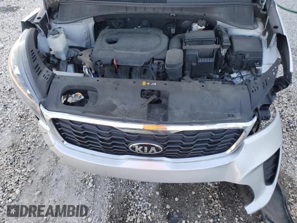 ✅ 2019 Kia Sorento L • VIN: 5XYPG4A37KG577602 • Лот: 70337585. Опубликован ранее на Copart с пробегом 110 224 миль. Бесплатный доступ к архиву аукционных продаж из США и подробный отчёт об истории автомобиля на DreamBid. Изображение 12.
