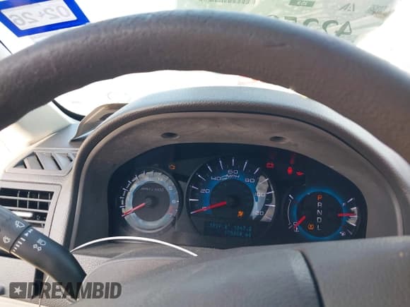 ✅ 2010 Ford Fusion SE • VIN: 3FAHP0HA5AR372985 • Lot: 42259289. Listed on IAAI with 175,809 mi. Free auction sales archive from the USA and detailed vehicle history report at DreamBid. Image 7.