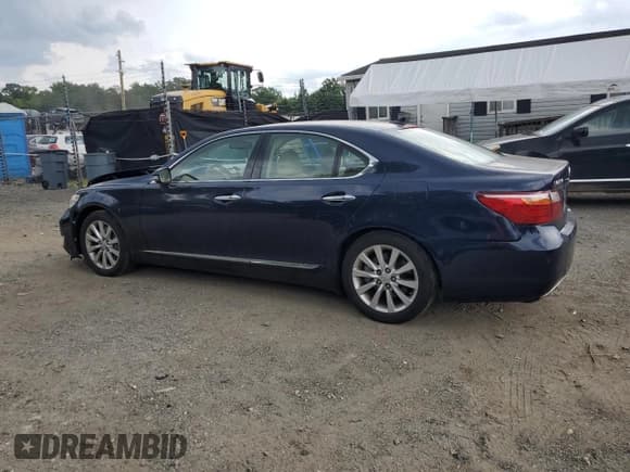✅ 2010 Lexus LS 460 • VIN: JTHCL5EF4A5008717 • Lot: 66685175. Wystawiony na Copart z przebiegiem 95 011 mil. Bezpłatny archiwum sprzedaży aukcyjnych z USA i szczegółowy raport historii pojazdu na DreamBid. Zdjęcie 2.