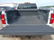 ✅ 2019 Chevrolet Silverado 1500 LT • VIN: 2GCVKPEC9K1148876 • Lot: 42435450. Wystawiony na IAAI z przebiegiem 92 026 mil. Bezpłatny archiwum sprzedaży aukcyjnych z USA i szczegółowy raport historii pojazdu na DreamBid. Zdjęcie 19.