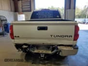 ✅ 2016 Toyota Tundra SR5 • VIN: 5TFDW5F10GX567386 • Лот: 91173445. Опубликован ранее на Copart с пробегом 176 025 миль. Бесплатный доступ к архиву аукционных продаж из США и подробный отчёт об истории автомобиля на DreamBid. Изображение 6.