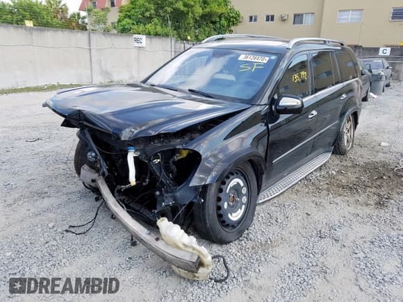 ✅ 2009 Mercedes-Benz GL 550 • VIN: 4JGBF86E19A528528 • Lot: 36126470. Listed on Copart with 135,792 mi. Free auction sales archive from the USA and detailed vehicle history report at DreamBid. Image 2.