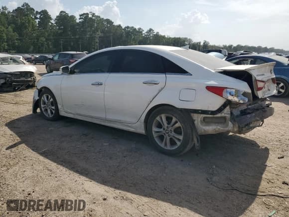 ✅ 2013 Hyundai Sonata SE • VIN: 5NPEC4ACXDH735753 • Lot: 65447904. Listed on Copart with Not provided. Free auction sales archive from the USA and detailed vehicle history report at DreamBid. Image 2.