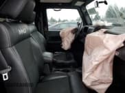 ✅ 2012 Jeep Wrangler Rubicon • VIN: 1C4BJWCGXCL205250 • Lot: 91591885. Wystawiony na Copart z przebiegiem 158 119 mil. Bezpłatny archiwum sprzedaży aukcyjnych z USA i szczegółowy raport historii pojazdu na DreamBid. Zdjęcie 10.