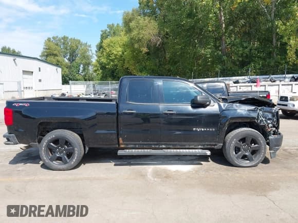 ✅ 2015 Chevrolet Silverado 1500 Work Truck • VIN: 1GCVKPEC7FZ404784 • Лот: 43189417. Опубликован ранее на IAAI с пробегом 102 401 миль. Бесплатный доступ к архиву аукционных продаж из США и подробный отчёт об истории автомобиля на DreamBid. Изображение 13.