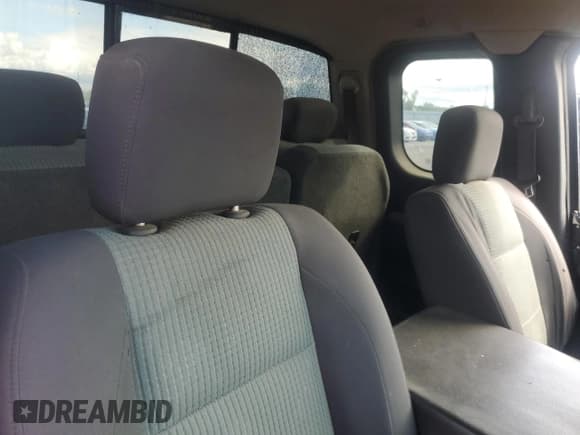 ✅ 2004 Nissan Titan SE • VIN: 1N6AA06A44N512769 • Lot: 57082925. Listed on Copart with 136,086 mi. Free auction sales archive from the USA and detailed vehicle history report at DreamBid. Image 10.