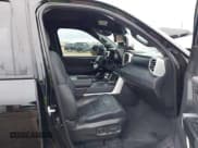 ✅ 2024 Toyota Tundra Platinum Hybrid • VIN: 5TFNC5DB4RX083555 • Лот: 41102261. Опубликован ранее на IAAI с пробегом 3 773 миль. Бесплатный доступ к архиву аукционных продаж из США и подробный отчёт об истории автомобиля на DreamBid. Изображение 5.