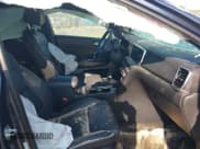 ✅ 2020 Kia Sportage SX Turbo • VIN: KNDPRCA63L7840195 • Lot: 43003204. Wystawiony na IAAI z przebiegiem 62 292 mil. Bezpłatny archiwum sprzedaży aukcyjnych z USA i szczegółowy raport historii pojazdu na DreamBid. Zdjęcie 5.