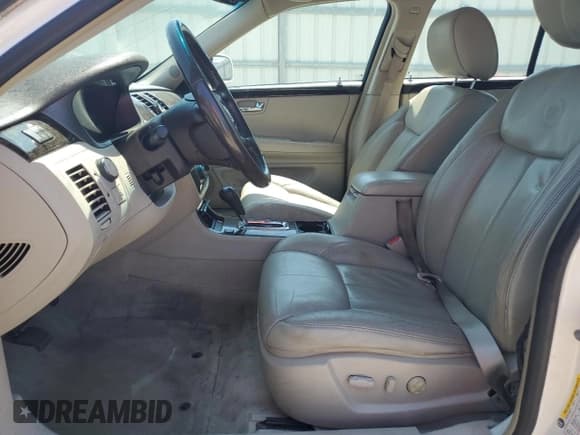 ✅ 2009 Cadillac DTS 1SC • VIN: 1G6KD57Y49U147386 • Lot: 66844215. Wystawiony na Copart z przebiegiem Nie podano. Bezpłatny archiwum sprzedaży aukcyjnych z USA i szczegółowy raport historii pojazdu na DreamBid. Zdjęcie 7.