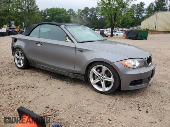 ✅ 2011 BMW 1 Series 135i • VIN: WBAUN7C51BVM24972 • Лот: 55737525. Опубликован ранее на Copart с пробегом 111 216 миль. Бесплатный доступ к архиву аукционных продаж из США и подробный отчёт об истории автомобиля на DreamBid. Изображение 4.