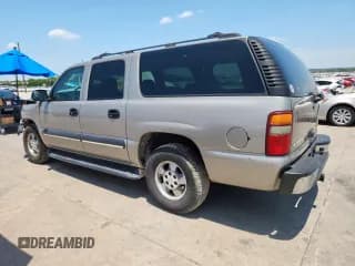 ✅ 2003 Chevrolet Suburban LS • VIN: 1GNEC16T33J218444 • Лот: 61261815. Опубликован ранее на Copart с пробегом 239 340 миль. Бесплатный доступ к архиву аукционных продаж из США и подробный отчёт об истории автомобиля на DreamBid. Изображение 2.
