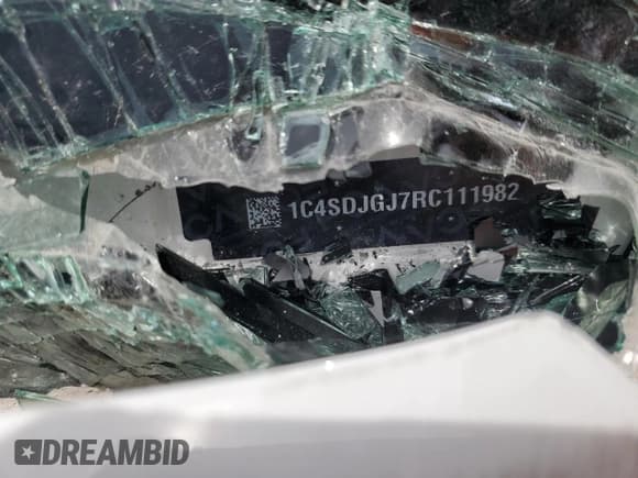 ✅ 2024 Dodge Durango SRT 392 AlcHEMI • VIN: 1C4SDJGJ7RC111982 • Lot: 53894425. Wystawiony na Copart z przebiegiem Nie podano. Bezpłatny archiwum sprzedaży aukcyjnych z USA i szczegółowy raport historii pojazdu na DreamBid. Zdjęcie 13.