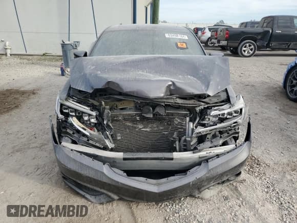 ✅ 2018 Acura ILX Premium • VIN: 19UDE2F80JA009631 • Лот: 83498184. Опубликован ранее на Copart с пробегом 95 258 миль. Бесплатный доступ к архиву аукционных продаж из США и подробный отчёт об истории автомобиля на DreamBid. Изображение 5.