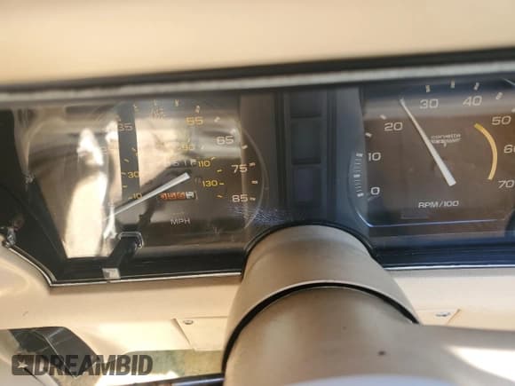 ✅ 1980 Chevrolet Corvette • VIN: 1Z87HAS429324 • Lot: 90902775. Listed on Copart with 37,061 mi. Free auction sales archive from the USA and detailed vehicle history report at DreamBid. Image 9.