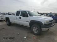 ✅ 2002 Chevrolet Silverado 2500HD LS • VIN: 1GCHC29152E117242 • Lot: 87448314. Wystawiony na Copart z przebiegiem 233 968 mil. Bezpłatny archiwum sprzedaży aukcyjnych z USA i szczegółowy raport historii pojazdu na DreamBid. Zdjęcie 4.