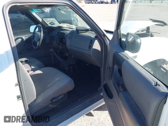 ✅ 2002 Ford Ranger XL • VIN: 1FTYR14D22PA65678 • Lot: 43549684. Listed on IAAI with 108,910 mi. Free auction sales archive from the USA and detailed vehicle history report at DreamBid. Image 5.