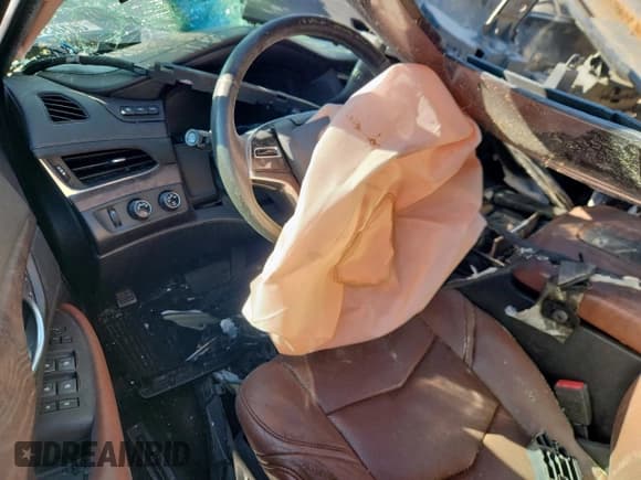 ✅ 2015 Cadillac Escalade ESV Luxury • VIN: 1GYS4SKJ1FR517207 • Lot: 90926245. Wystawiony na Copart z przebiegiem Nie podano. Bezpłatny archiwum sprzedaży aukcyjnych z USA i szczegółowy raport historii pojazdu na DreamBid. Zdjęcie 8.