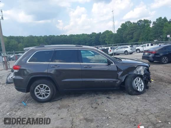 2020 Jeep Grand Cherokee Altitude z VIN 1C4RJEAG6LC337661, wystawiony jako IAAI lot #42611973 z przebiegiem 80 287 mil mil oraz . Historia ofert i sprzedaży dostępna na DreamBid. Obrazek 14.