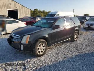 ✅ 2007 Cadillac SRX • VIN: 1GYEE637270181450 • Lot: 81000275. Wystawiony na Copart z przebiegiem 150 010 mil. Bezpłatny archiwum sprzedaży aukcyjnych z USA i szczegółowy raport historii pojazdu na DreamBid. Zdjęcie 1.
