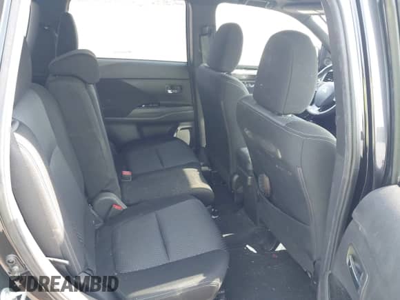 2018 Mitsubishi Outlander ES with VIN JA4AZ3A33JZ048927, listed as a IAAI auction lot 42753414 with 64,343 mi miles and . Bid and sale history available at DreamBid. Image 8.