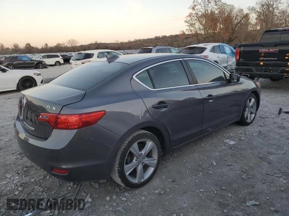 ✅ 2015 Acura ILX • VIN: 19VDE1F32FE002917 • Lot: 92504225. Wystawiony na Copart z przebiegiem 155 469 mil. Bezpłatny archiwum sprzedaży aukcyjnych z USA i szczegółowy raport historii pojazdu na DreamBid. Zdjęcie 3.