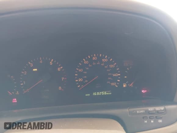 ✅ 1993 Lexus SC • VIN: JT8JZ31C6P0011100 • Lot: 42583758. Wystawiony na IAAI z przebiegiem 169 256 mil. Bezpłatny archiwum sprzedaży aukcyjnych z USA i szczegółowy raport historii pojazdu na DreamBid. Zdjęcie 7.