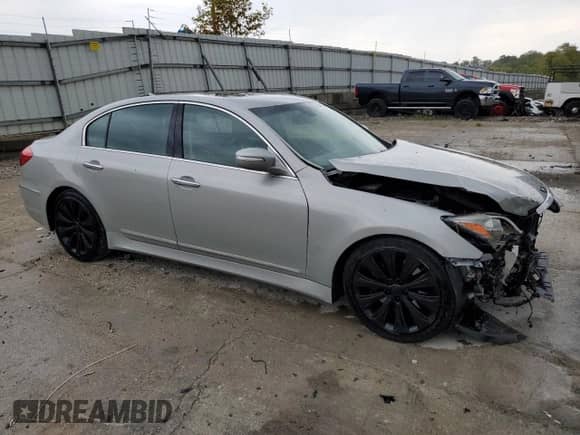 2012 Hyundai Genesis R-Spec z VIN KMHGC4DH1CU203677, wystawiony jako Copart lot #72848124 z przebiegiem 116 897 mil mil oraz Szkoda całkowita • Salvage title. Historia ofert i sprzedaży dostępna na DreamBid. Obrazek 4.