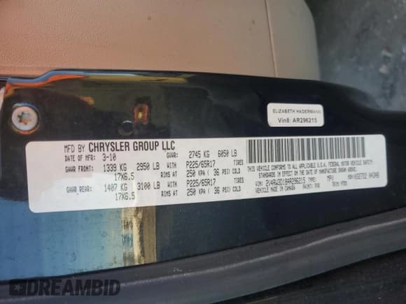 ✅ 2010 Volkswagen Routan SE • VIN: 2V4RW3D18AR296215 • Лот: 90131315. Опубликован ранее на Copart с пробегом 188 342 миль. Бесплатный доступ к архиву аукционных продаж из США и подробный отчёт об истории автомобиля на DreamBid. Изображение 13.