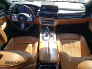 ✅ 2022 BMW 7 Series 750i xDrive • VIN: WBA7U2C01NCH40544 • Lot: 84588525. Listed on Copart with 81,909 mi. Free auction sales archive from the USA and detailed vehicle history report at DreamBid. Image 8.