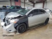 ✅ 2010 Toyota Yaris • VIN: JTDBT4K3XA1357485 • Лот: 94291435. Опубликован ранее на Copart с пробегом 117 999 миль. Бесплатный доступ к архиву аукционных продаж из США и подробный отчёт об истории автомобиля на DreamBid. Изображение 1.