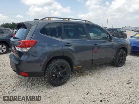 ✅ 2025 Subaru Forester Wilderness • VIN: JF2SKAJC6SH403875 • Lot: 64830705. Wystawiony na Copart z przebiegiem 11 mil. Bezpłatny archiwum sprzedaży aukcyjnych z USA i szczegółowy raport historii pojazdu na DreamBid. Zdjęcie 3.