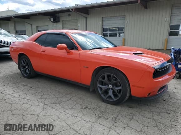✅ 2017 Dodge Challenger R/T • VIN: 2C3CDZBT7HH655944 • Lot: 50555344. Wystawiony na Copart z przebiegiem 78 960 mil. Bezpłatny archiwum sprzedaży aukcyjnych z USA i szczegółowy raport historii pojazdu na DreamBid. Zdjęcie 4.