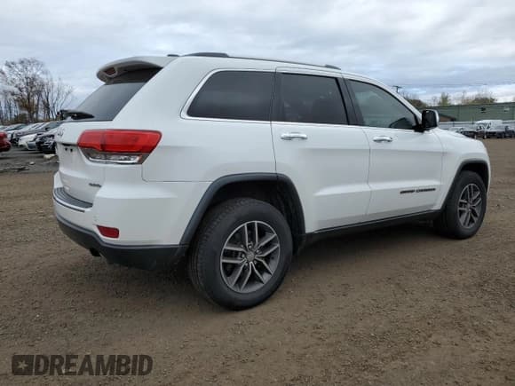 ✅ 2017 Jeep Grand Cherokee Limited • VIN: 1C4RJFBG7HC645806 • Лот: 90245955. Опубликован ранее на Copart с пробегом 215 175 миль. Бесплатный доступ к архиву аукционных продаж из США и подробный отчёт об истории автомобиля на DreamBid. Изображение 3.