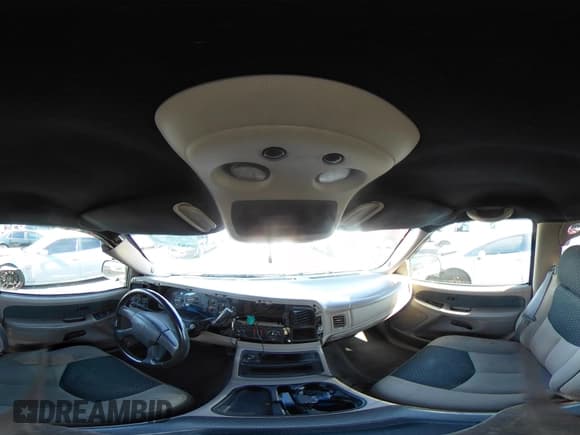 ✅ 2004 Chevrolet Avalanche Z66 • VIN: 3GNEC12T04G331664 • Lot: 43056675. Listed on IAAI with 209,767 mi. Free auction sales archive from the USA and detailed vehicle history report at DreamBid. Image 22.