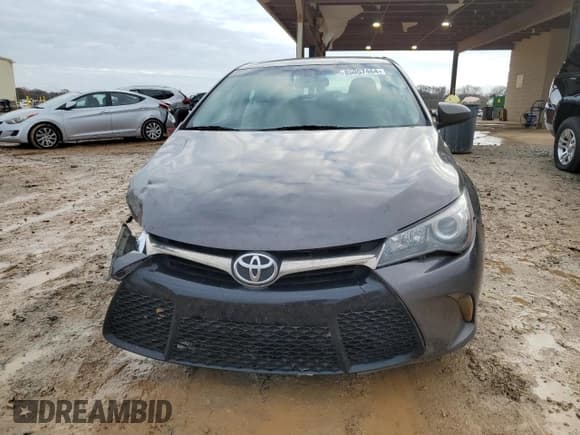 ✅ 2016 Toyota Camry SE • VIN: 4T1BF1FK9GU188893 • Лот: 85057464. Опубликован ранее на Copart с пробегом 124 368 миль. Бесплатный доступ к архиву аукционных продаж из США и подробный отчёт об истории автомобиля на DreamBid. Изображение 5.