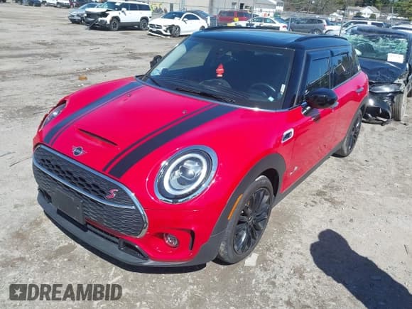 ✅ 2021 MINI Clubman Cooper S • VIN: WMWXJ1C01M2P11985 • Lot: 41996652. Listed on IAAI with 28,175 mi. Free auction sales archive from the USA and detailed vehicle history report at DreamBid. Image 2.