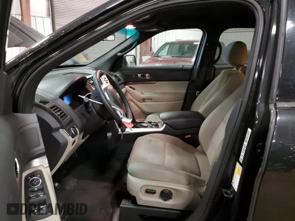 ✅ 2014 Ford Explorer • VIN: 1FM5K8B86EGC28130 • Лот: 93113575. Опубликован ранее на Copart с пробегом 101 604 миль. Бесплатный доступ к архиву аукционных продаж из США и подробный отчёт об истории автомобиля на DreamBid. Изображение 7.