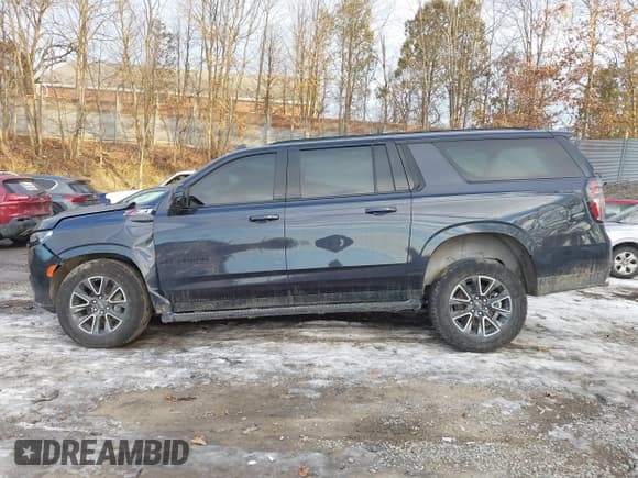 ✅ 2023 Chevrolet Suburban • VIN: 1GNSKDKL7PR559141 • Лот: 41444607. Опубликован ранее на IAAI с пробегом 59 087 миль. Бесплатный доступ к архиву аукционных продаж из США и подробный отчёт об истории автомобиля на DreamBid. Изображение 14.