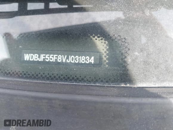 ✅ 1997 Mercedes-Benz E 320 • VIN: WDBJF55F8VJ031834 • Лот: 41901306. Опубликован ранее на IAAI с пробегом Не указан. Бесплатный доступ к архиву аукционных продаж из США и подробный отчёт об истории автомобиля на DreamBid. Изображение 9.