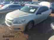 2014 Chevrolet Malibu LS z VIN 1G11A5SL8EF151106, wystawiony jako IAAI lot #42492731 z przebiegiem 192 122 mil mil oraz . Historia ofert i sprzedaży dostępna na DreamBid. Obrazek 2.