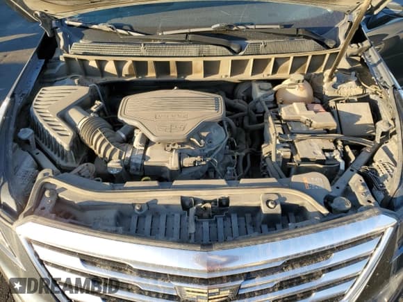 ✅ 2019 Cadillac XT5 Premium Luxury FWD • VIN: 1GYKNERS8KZ242118 • Lot: 90537305. Listed on Copart with 76,186 mi. Free auction sales archive from the USA and detailed vehicle history report at DreamBid. Image 12.