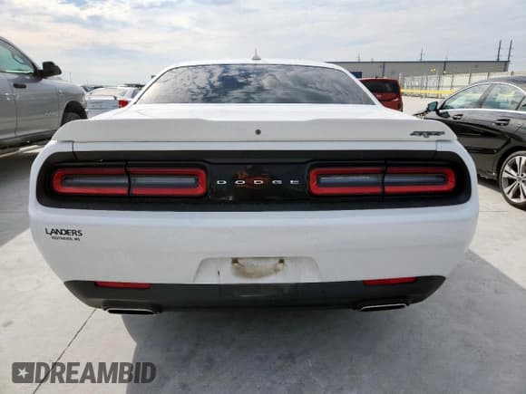 ✅ 2019 Dodge Challenger SXT • VIN: 2C3CDZAG5KH751485 • Lot: 84646485. Listed on Copart with 83,556 mi. Free auction sales archive from the USA and detailed vehicle history report at DreamBid. Image 6.