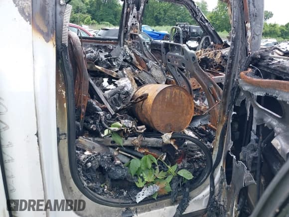 ✅ 2018 Ford F-250 XLT • VIN: 1FT7W2B69JEC75428 • Lot: 42708548. Listed on IAAI with Not provided. Free auction sales archive from the USA and detailed vehicle history report at DreamBid. Image 8.