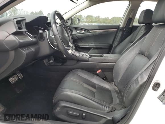 ✅ 2019 Honda Civic Touring • VIN: JHMFC1F98KX000351 • Lot: 86078765. Listed on Copart with 52,686 mi. Free auction sales archive from the USA and detailed vehicle history report at DreamBid. Image 7.