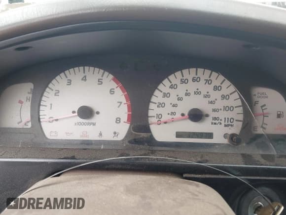 ✅ 2002 Toyota Tacoma PreRunner • VIN: 5TEGN92N72Z011738 • Lot: 43692039. Wystawiony na IAAI z przebiegiem 324 979 mil. Bezpłatny archiwum sprzedaży aukcyjnych z USA i szczegółowy raport historii pojazdu na DreamBid. Zdjęcie 7.