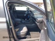 ✅ 2020 Hyundai Santa Fe SE • VIN: 5NMS2CADXLH228646 • Lot: 43160344. Wystawiony na IAAI z przebiegiem 88 423 mil. Bezpłatny archiwum sprzedaży aukcyjnych z USA i szczegółowy raport historii pojazdu na DreamBid. Zdjęcie 5.